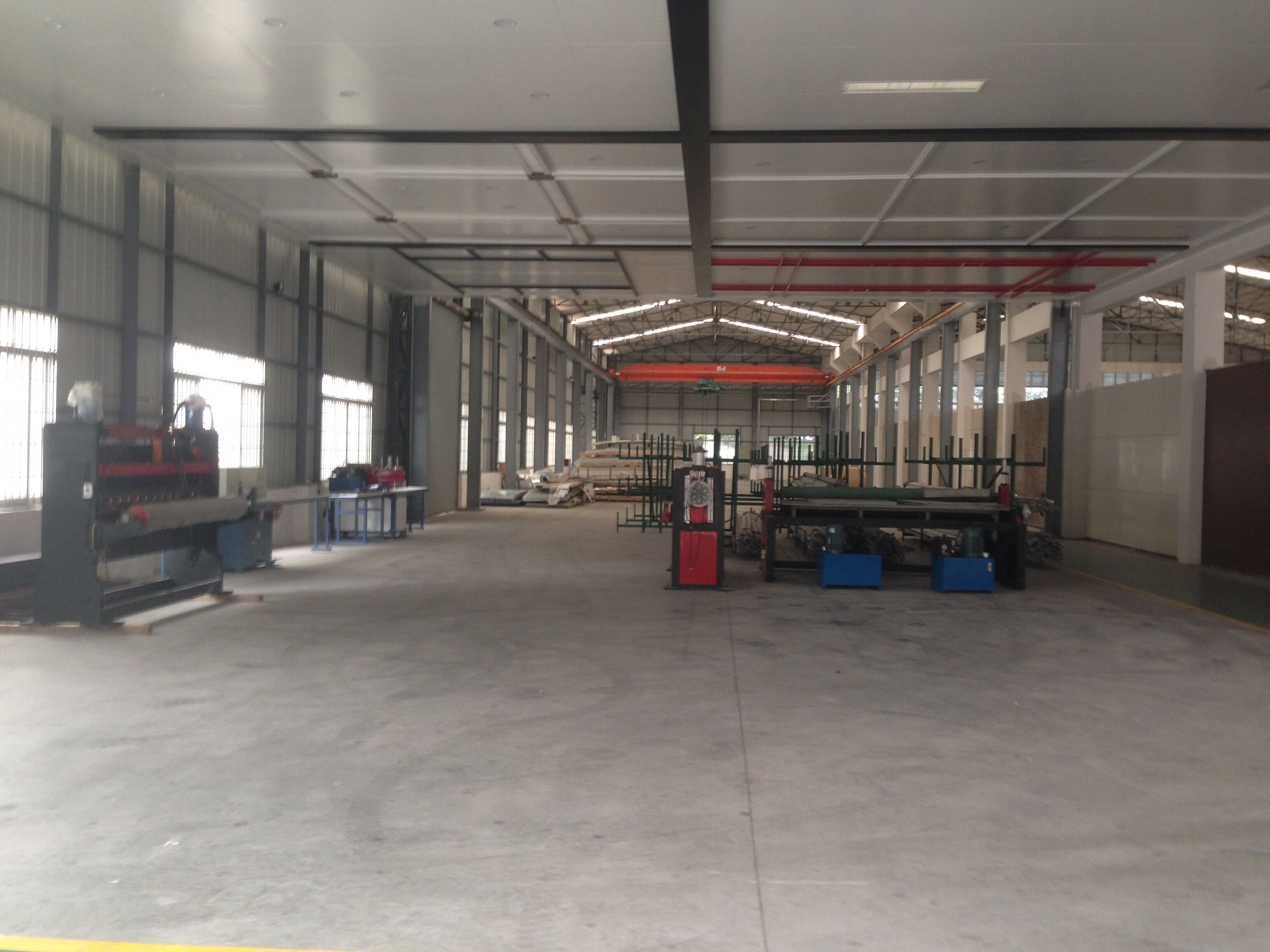 广州长盛建材铝单板厂家车间